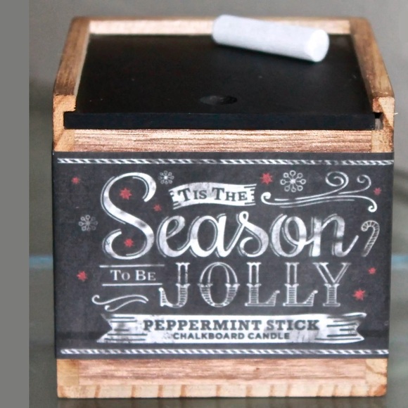 DW HOME CANDLE PEPPERMINT STICK CHALKBOARD SCENTED NEW - Picture 3 of 7